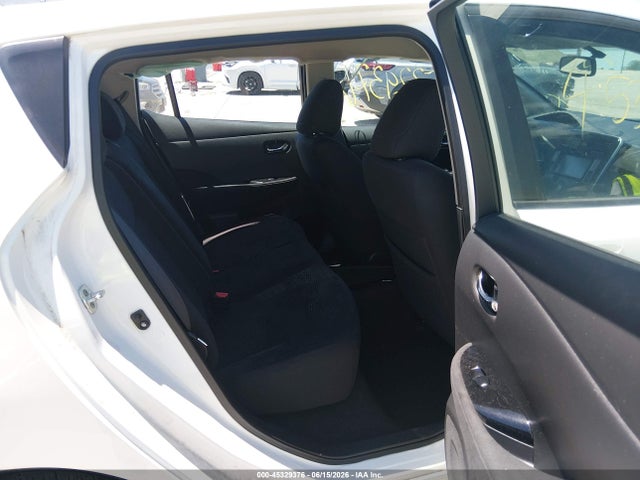 Nissan LEAF SV 2015 1N4AZ0CP0FC328826 Image 8