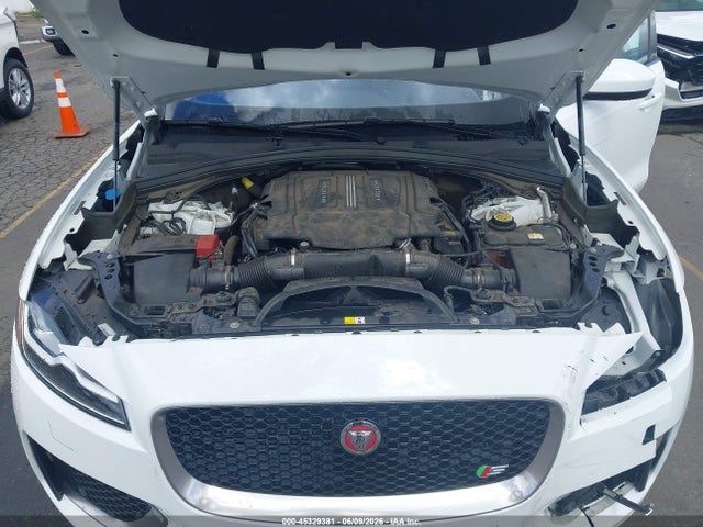 Jaguar F-PACE S 2017 SADCM2BV3HA089806 Image 10