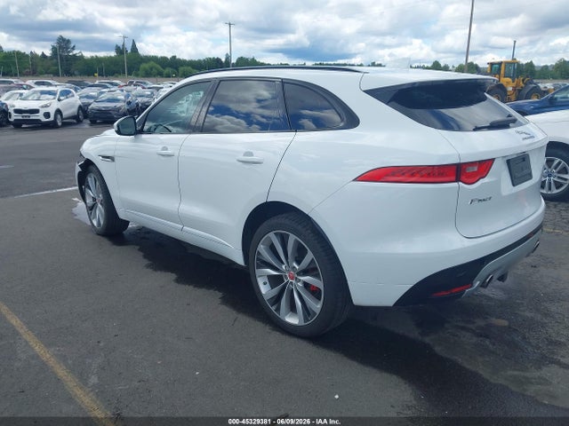 Jaguar F-PACE S 2017 SADCM2BV3HA089806 Image 3