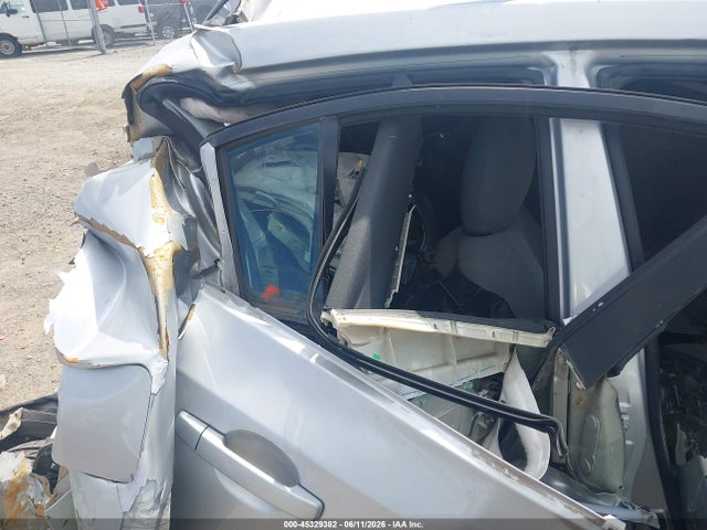 45329382 :رقم المزاد ، 3N1AB6APXBL649505 vin ، 2011 Nissan Sentra 2.0 مزاد بيع