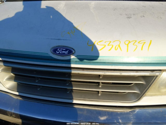 1993 Ford Econoline E250 Van მანქანა იყიდება აუქციონზე, vin: 1FDHE24HXPHB97377, აუქციონის ნომერი: 45329391