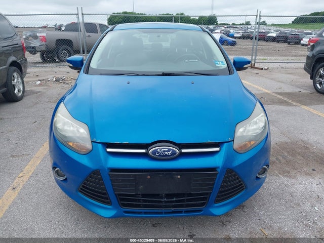Продажа на аукционе авто 2014 Ford Focus Titanium, vin: 1FADP3N21EL102332, номер лота: 45329409