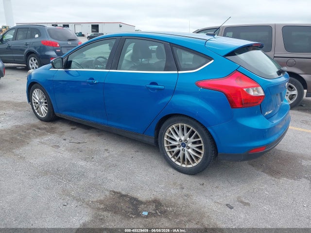 Продажа на аукционе авто 2014 Ford Focus Titanium, vin: 1FADP3N21EL102332, номер лота: 45329409