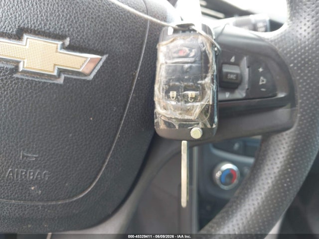 2017 Chevrolet Trax Ls მანქანა იყიდება აუქციონზე, vin: 3GNCJKSB4HL211308, აუქციონის ნომერი: 45329411