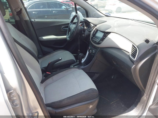 2017 Chevrolet Trax Ls მანქანა იყიდება აუქციონზე, vin: 3GNCJKSB4HL211308, აუქციონის ნომერი: 45329411