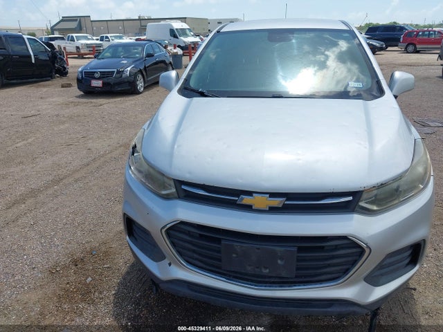 2017 Chevrolet Trax Ls მანქანა იყიდება აუქციონზე, vin: 3GNCJKSB4HL211308, აუქციონის ნომერი: 45329411