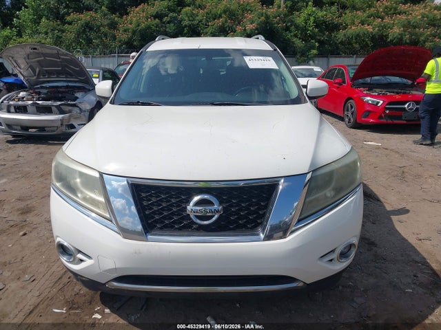 Продажа на аукционе авто 2016 Nissan Pathfinder Platinum/s/sl/sv, vin: 5N1AR2MN2GC611213, номер лота: 45329419