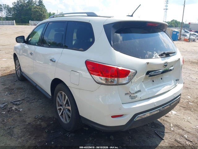 Продажа на аукционе авто 2016 Nissan Pathfinder Platinum/s/sl/sv, vin: 5N1AR2MN2GC611213, номер лота: 45329419