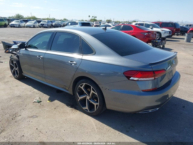1VWMA7A38MC017954 Volkswagen Passat 2.0t R-line