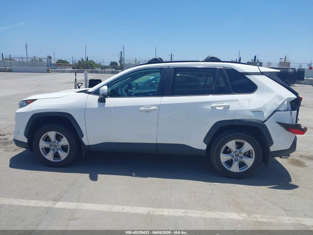 2T3P1RFV8KW005545 Toyota Rav4 Xle