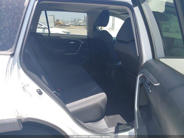 2T3P1RFV8KW005545 Toyota Rav4 Xle