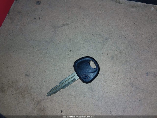 Auction sale of the 2000 Hyundai Elantra Gls, vin: KMHJF35F4YU920358, lot number: 45329450