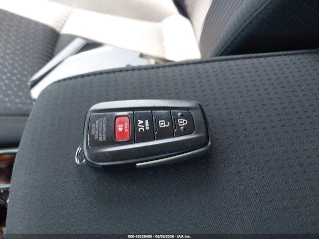 Toyota Prius Prime Plus 2018 JTDKARFP3J3080442 Image 11