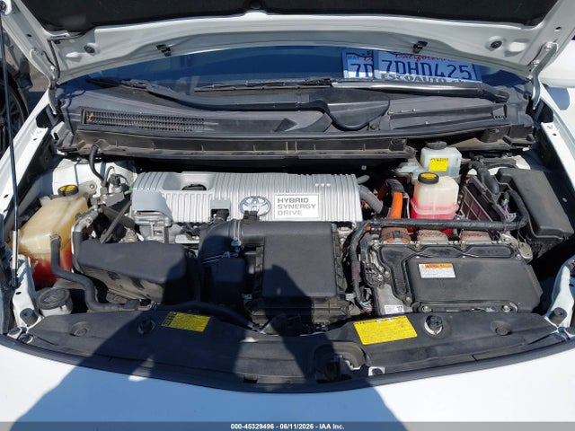 Toyota Prius Three 2014 JTDKN3DU9E1762513 Image 10