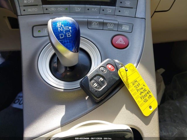 Toyota Prius Three 2014 JTDKN3DU9E1762513 Image 11