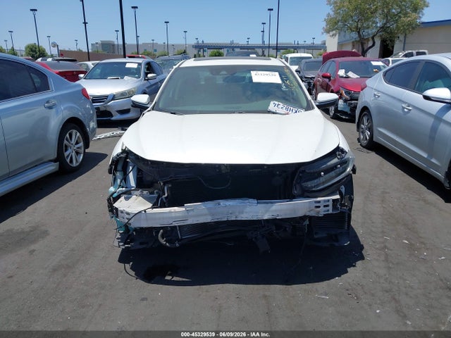 19XZE4F98KE032579 Honda Insight Touring