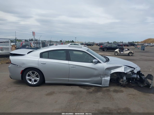 Dodge Charger Sxt Rwd 2022 2C3CDXBGXNH201660 Image 13
