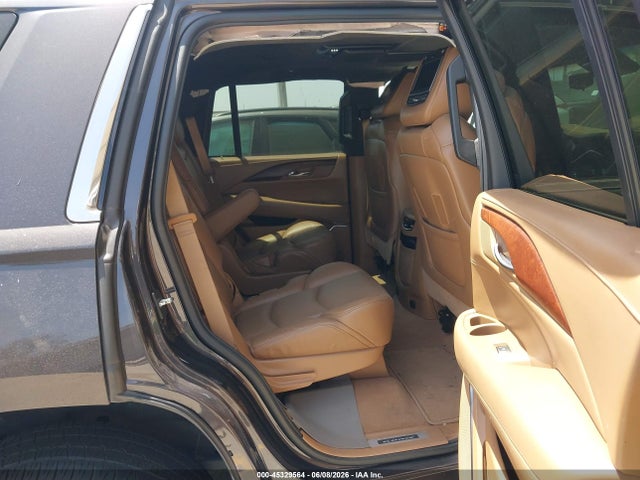 1GYS4DKJ7HR272329 Cadillac Escalade Platinum
