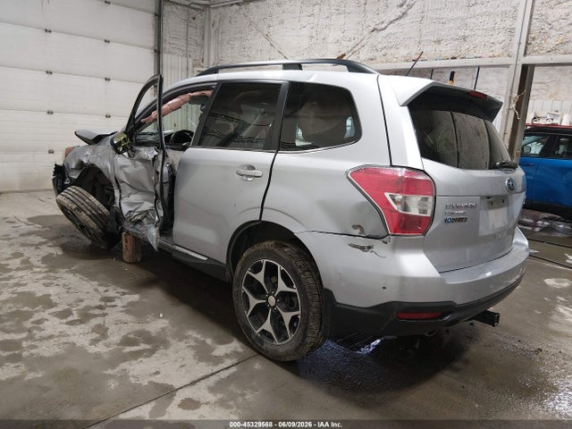 Subaru Forester 2.0xt Touring 2015 JF2SJGUC8FH402542 Image 3