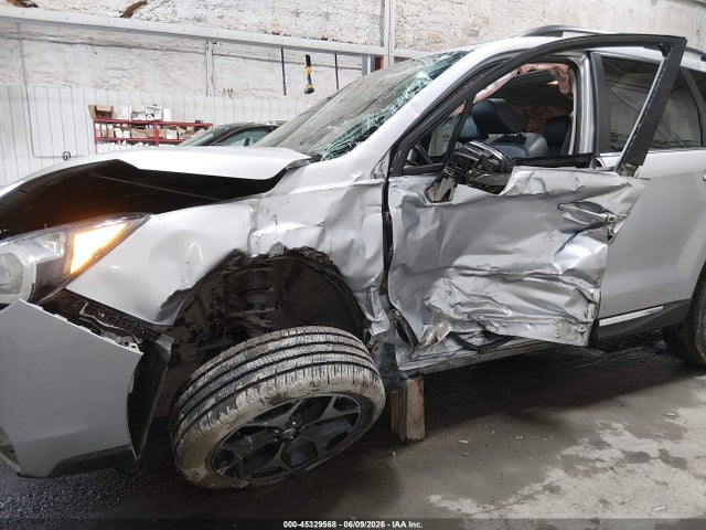 Subaru Forester 2.0xt Touring 2015 JF2SJGUC8FH402542 Image 6