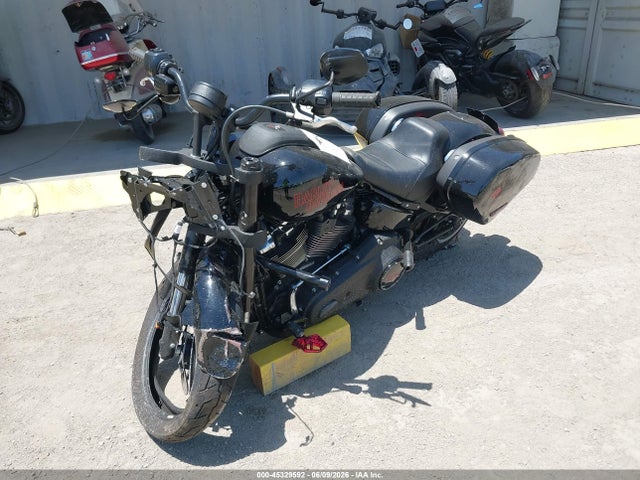 Harley-Davidson Fxlrst 2025 1HD1YXA29SB037964 Image 2