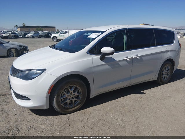 Chrysler Voyager Lx 2021 2C4RC1CG3MR577677 Image 2
