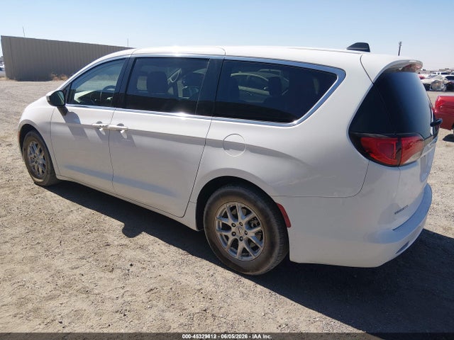 Chrysler Voyager Lx 2021 2C4RC1CG3MR577677 Image 3