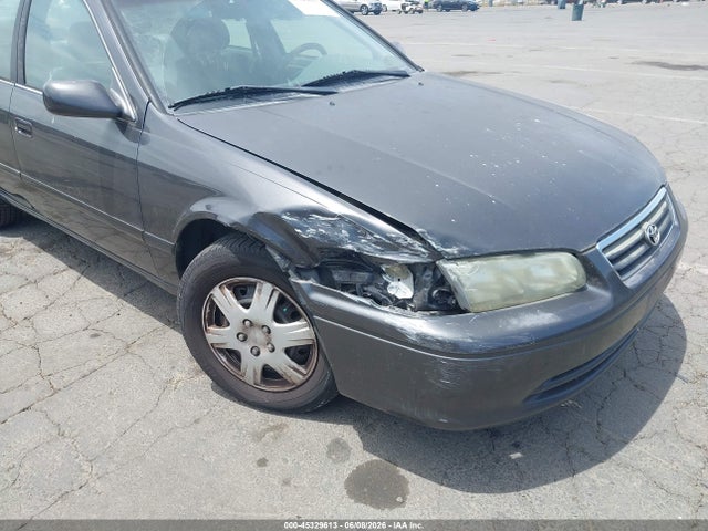 2001 Toyota Camry Ce მანქანა იყიდება აუქციონზე, vin: 4T1BG22K51U818571, აუქციონის ნომერი: 45329613