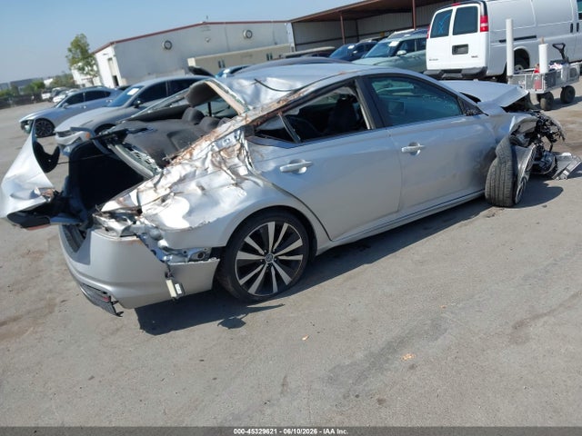 1N4BL4CWXKC175483 Nissan Altima 2.5 Sr