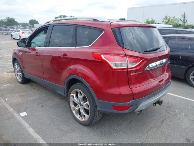 45329628 :رقم المزاد ، 1FMCU9J92FUC46094 vin ، 2015 Ford Escape Titanium مزاد بيع