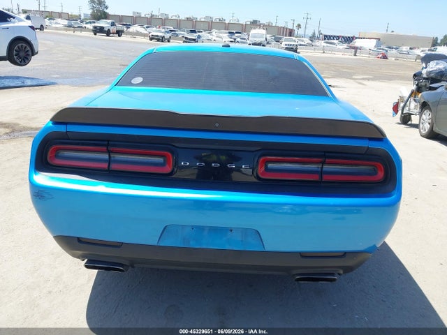 2C3CDZBT5KH509582 Dodge Challenger R/t