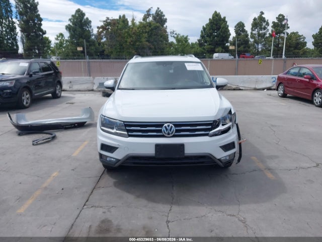 3VV3B7AX1JM015196 Volkswagen Tiguan 2.0t Se/2.0t Sel