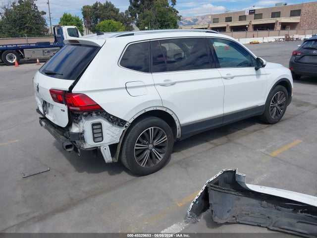 3VV3B7AX1JM015196 Volkswagen Tiguan 2.0t Se/2.0t Sel