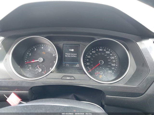 3VV3B7AX1JM015196 Volkswagen Tiguan 2.0t Se/2.0t Sel