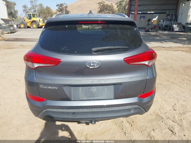 Hyundai Tucson Sel Plus 2018 KM8J33A43JU825213 Image 16