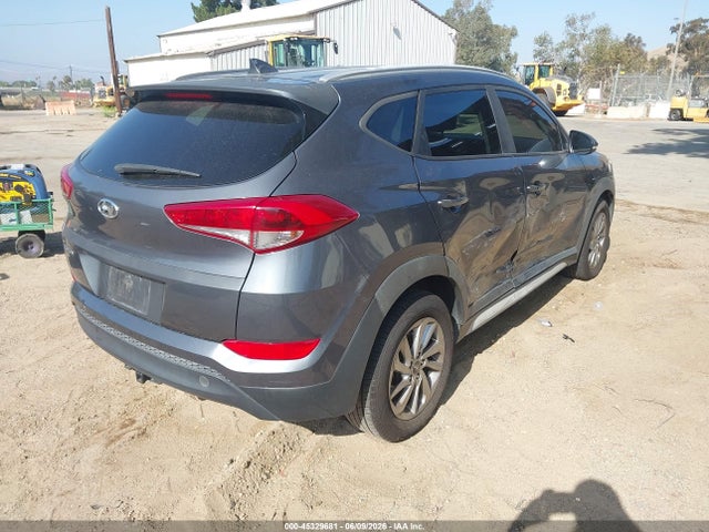 Hyundai Tucson Sel Plus 2018 KM8J33A43JU825213 Image 4