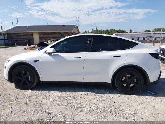 Продаж на аукціоні авто 2026 Tesla Model Y All-wheel Drive/long Range Launch Series/premium All-wheel Drive, vin: 7SAYGDEE9TF405812, номер лоту: 45329689