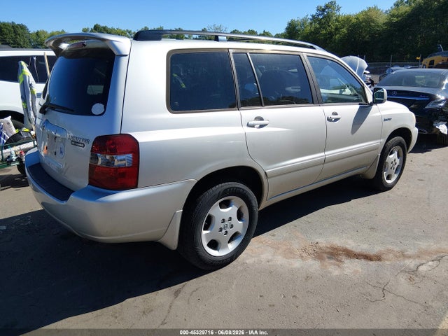 Auction sale of the 2005 Toyota Highlander Limited V6, vin: JTEEP21A450135540, lot number: 45329716