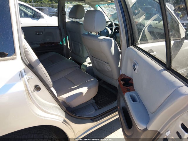 Auction sale of the 2005 Toyota Highlander Limited V6, vin: JTEEP21A450135540, lot number: 45329716