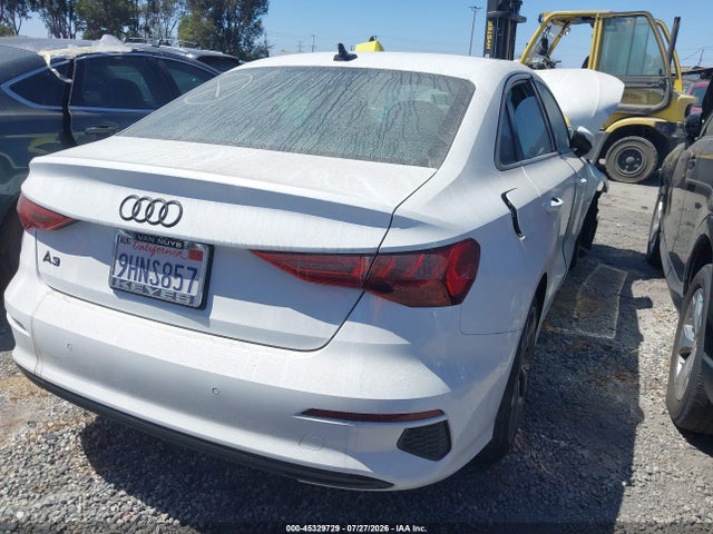 2023 Audi A3 Premium 40 Tfsi Front-wheel Drive S Tronic მანქანა იყიდება აუქციონზე, vin: WAUAUDGYXPA136567, აუქციონის ნომერი: 45329729