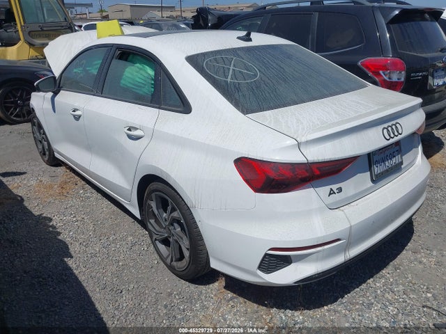 2023 Audi A3 Premium 40 Tfsi Front-wheel Drive S Tronic მანქანა იყიდება აუქციონზე, vin: WAUAUDGYXPA136567, აუქციონის ნომერი: 45329729