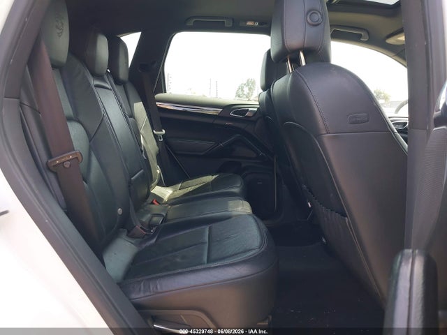 Porsche Cayenne 2014 WP1AF2A21ELA42213 Image 8