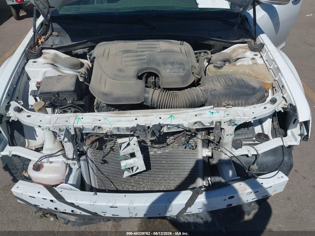 Chrysler 300C 2017 2C3CCAEG0HH570589 Image 10