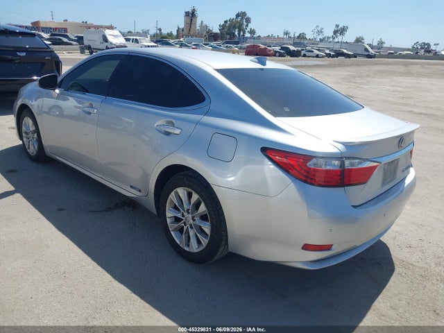 Lexus ES 300H 2015 JTHBW1GG7F2093191 Image 3