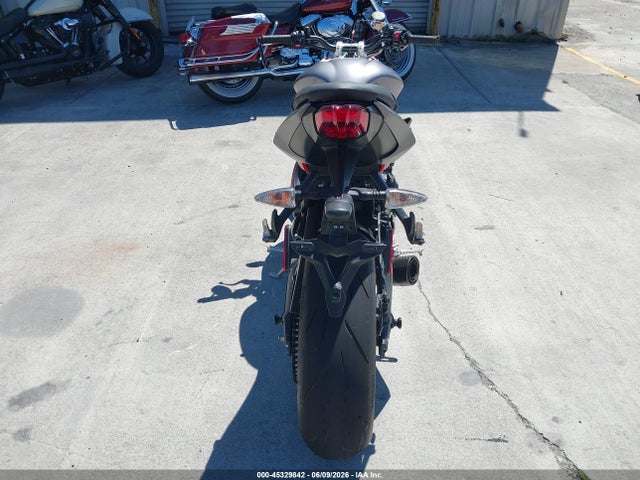 Triumph Motorcycle Street Triple R 2014 SMTL03NE9ET622736 Image 6