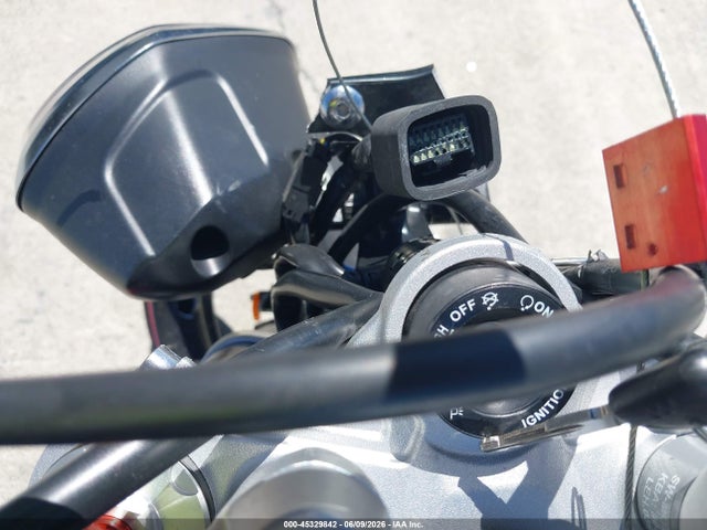 Triumph Motorcycle Street Triple R 2014 SMTL03NE9ET622736 Image 7