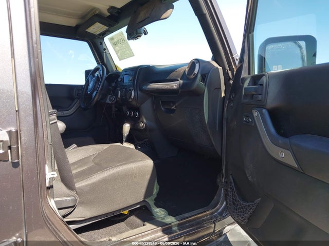 Продажа на аукционе авто 2014 Jeep Wrangler Unlimited Sport, vin: 1C4BJWDG0EL265250, номер лота: 45329849
