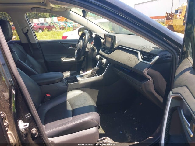 JTMA1RFV8KD041206 Toyota Rav4 Xle Premium
