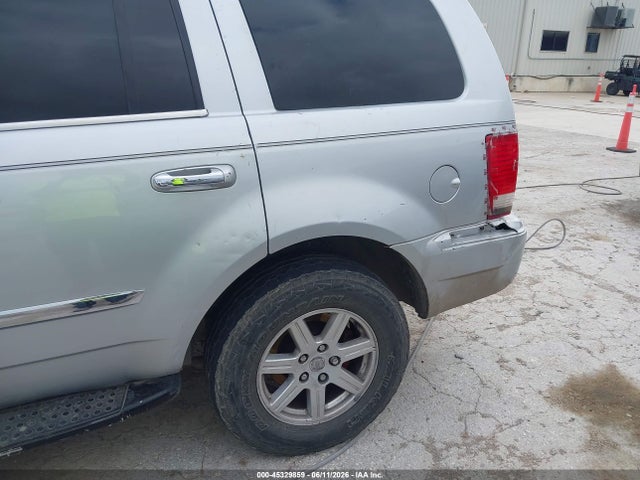 45329859 :رقم المزاد ، 1A8HX58P37F522716 vin ، 2007 Chrysler Aspen Limited مزاد بيع