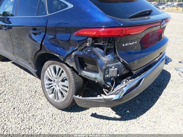 45329878 :رقم المزاد ، JTEAAAAH3MJ018130 vin ، 2021 Toyota Venza Limited مزاد بيع